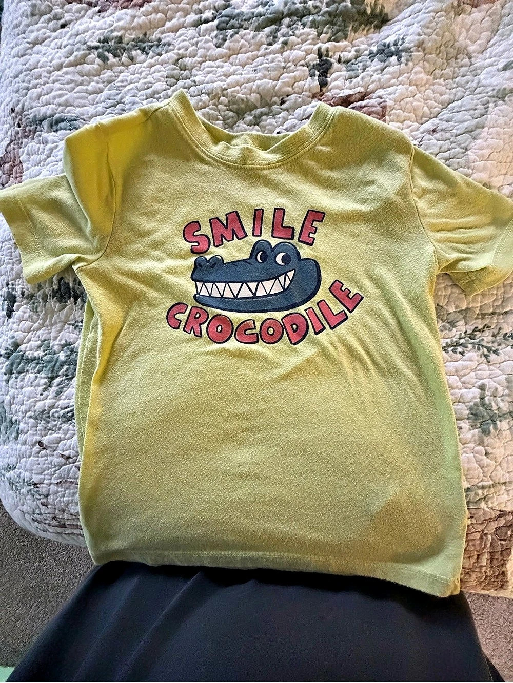 Carter's Toddler Alligator Graphic Tee Boys 4T Yellow & Red